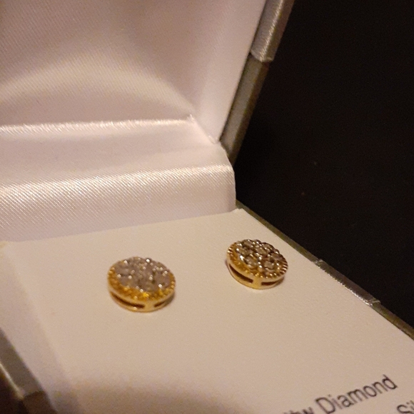 1/10 ctw Diamond Gold Over Sterling Silver Studs - Picture 2 of 2
